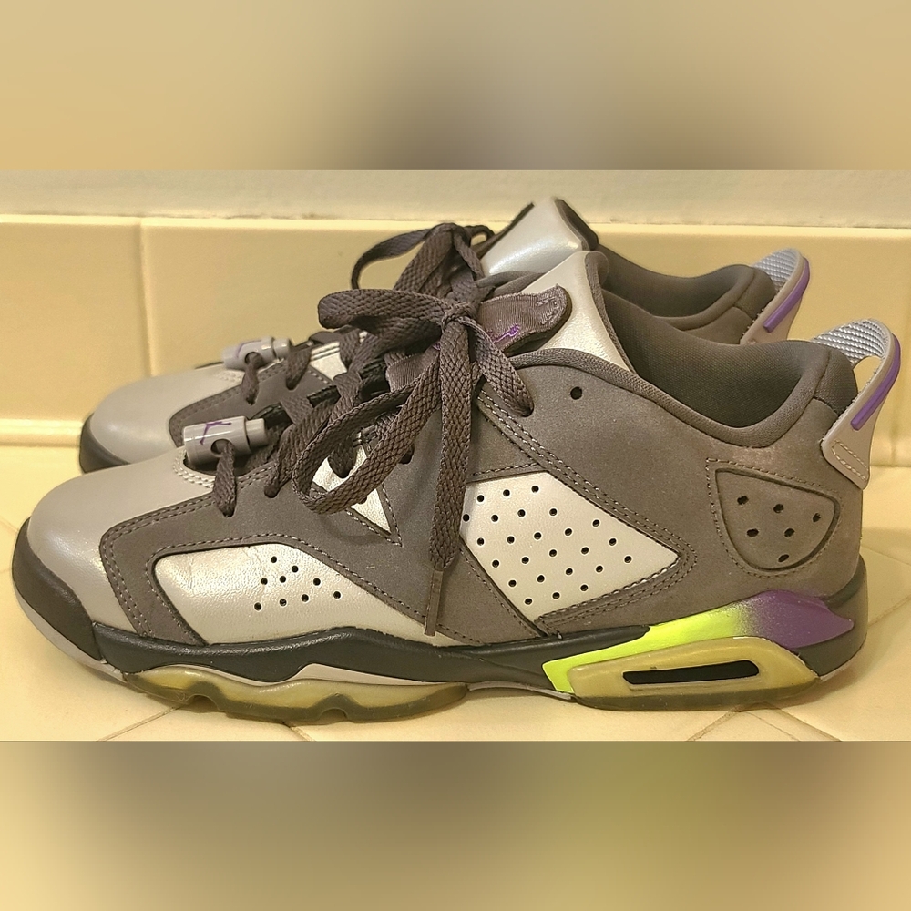 Jordan 6 Retro Low Dark Grey GS Size 6Y